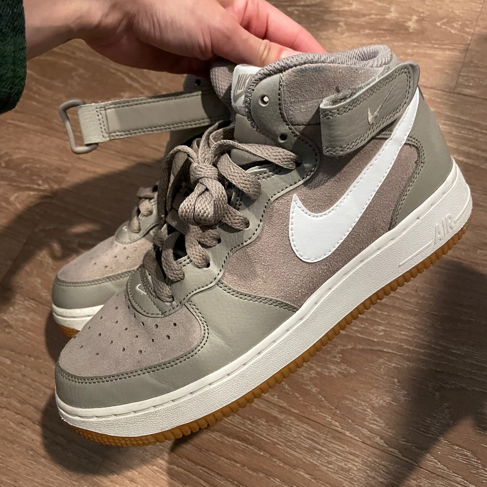Nike high tops